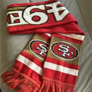 SF 49ers scarf